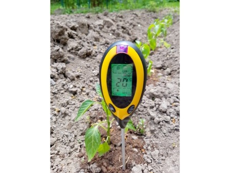 Мультитестер почвы Soil Tester (4 в 1: pH-метр / влагомер / термометр / люксметр)