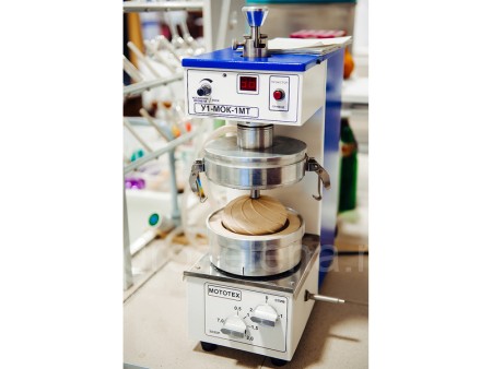 Устройство У1-МОК-1МТ для механизированного отмывания клейковины